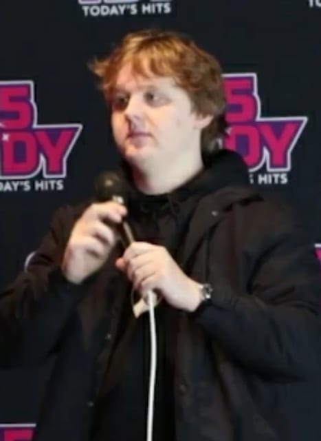 Photo of Lewis Capaldi