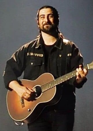 Photo of Noah Kahan